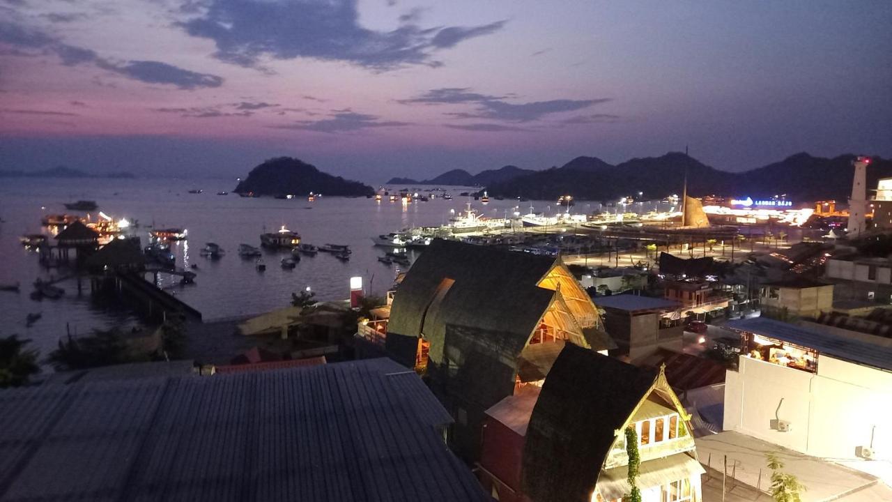 Dc Hotel & Hostel Labuan Bajo Εξωτερικό φωτογραφία