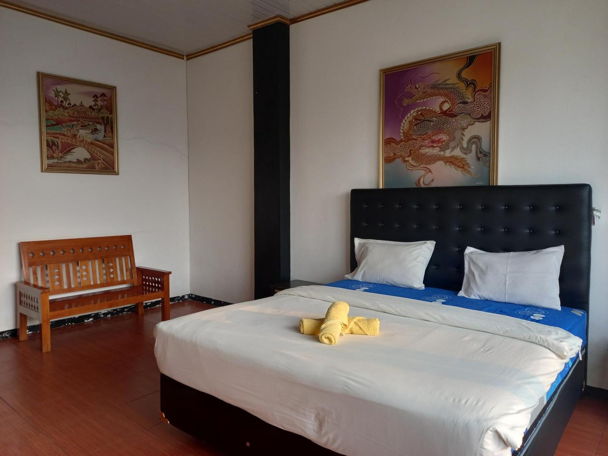 Dc Hotel & Hostel Labuan Bajo Εξωτερικό φωτογραφία