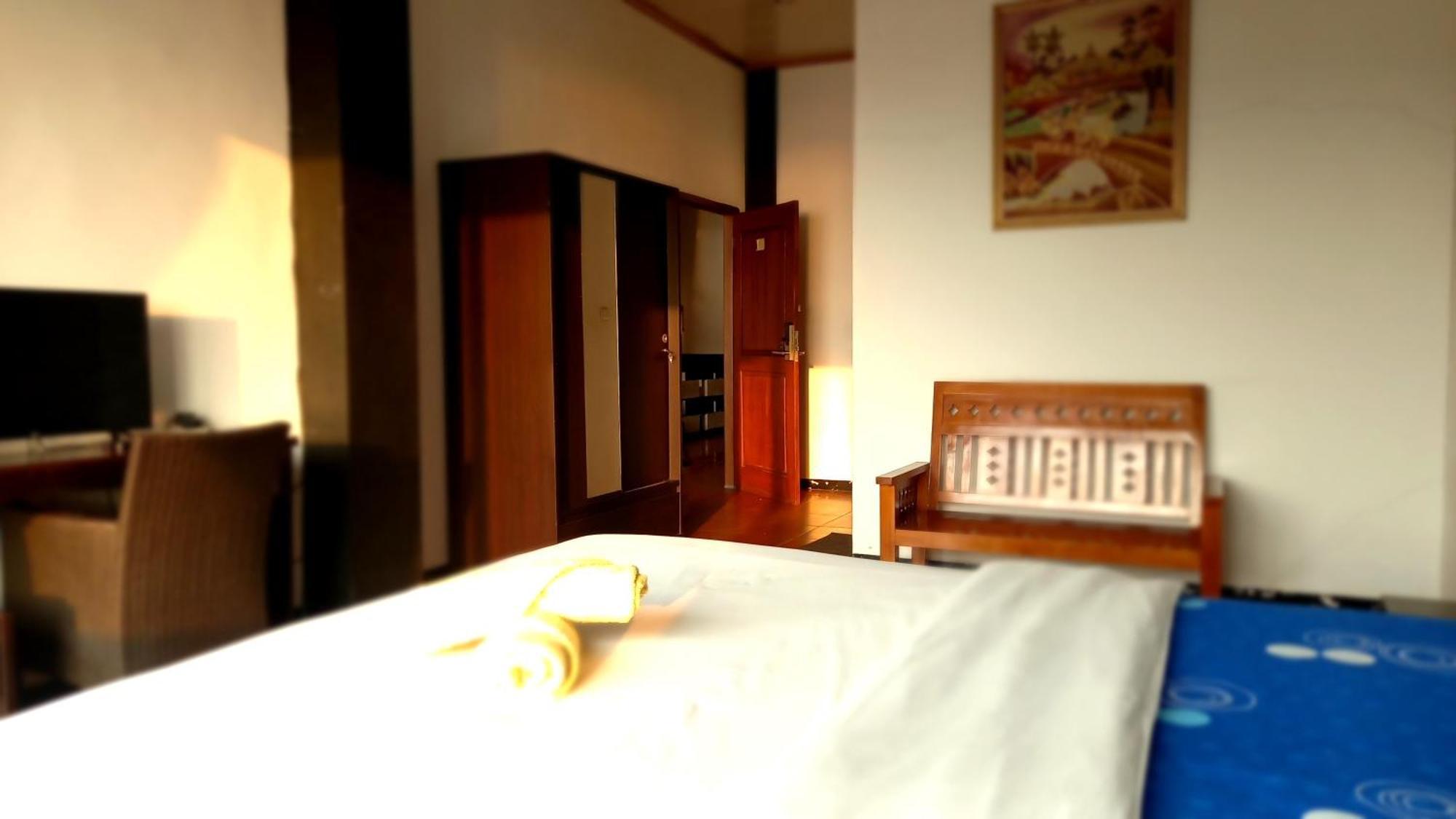 Dc Hotel & Hostel Labuan Bajo Εξωτερικό φωτογραφία